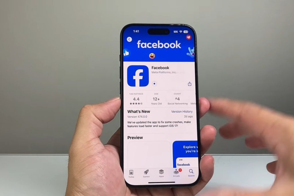 how to update apps on iphone